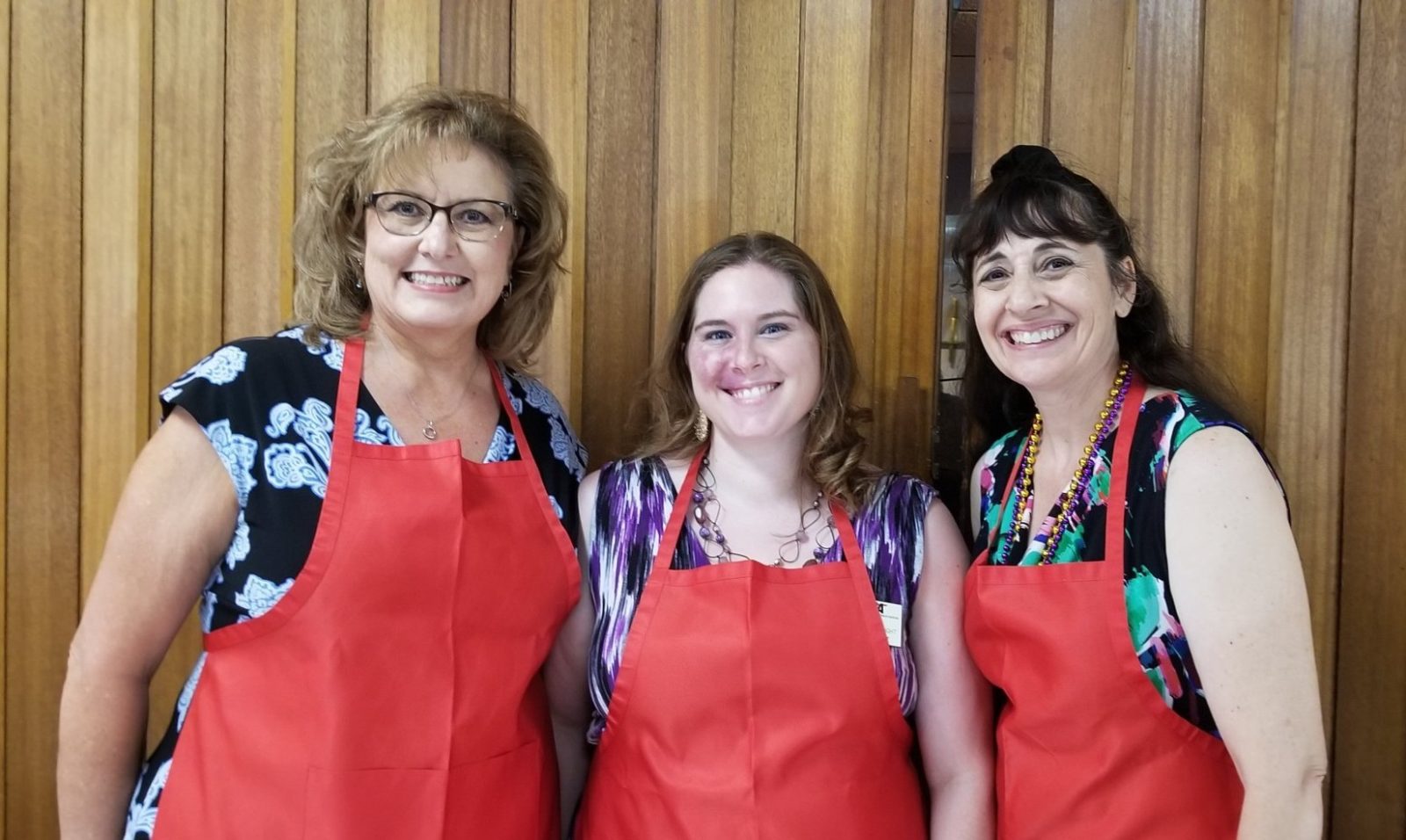 2021 Mardi Gras Food Servers