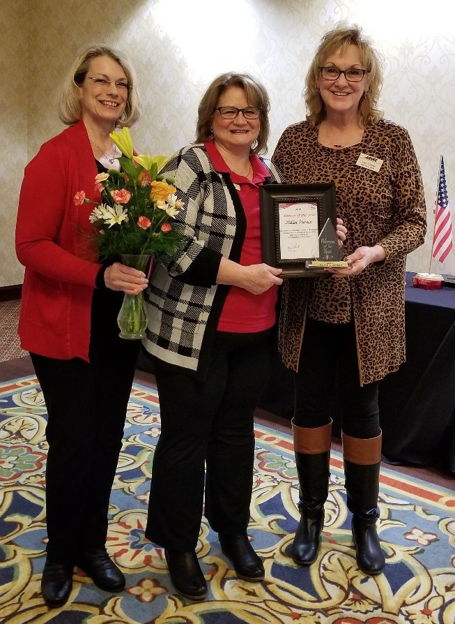 2021 Woman of the Year Award Jillian Starman_01